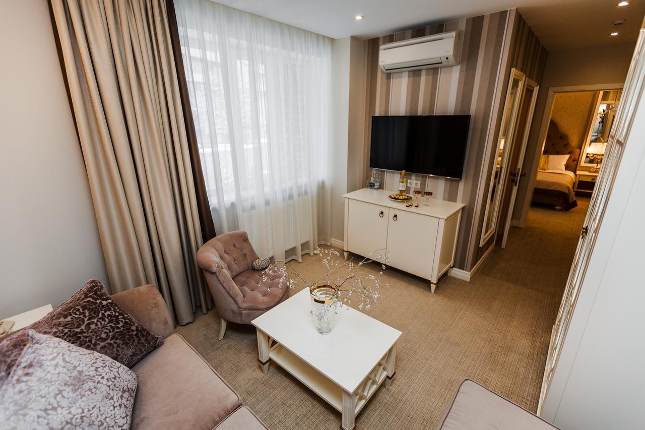 טרוסקבץ Galant Hotel מראה חיצוני תמונה