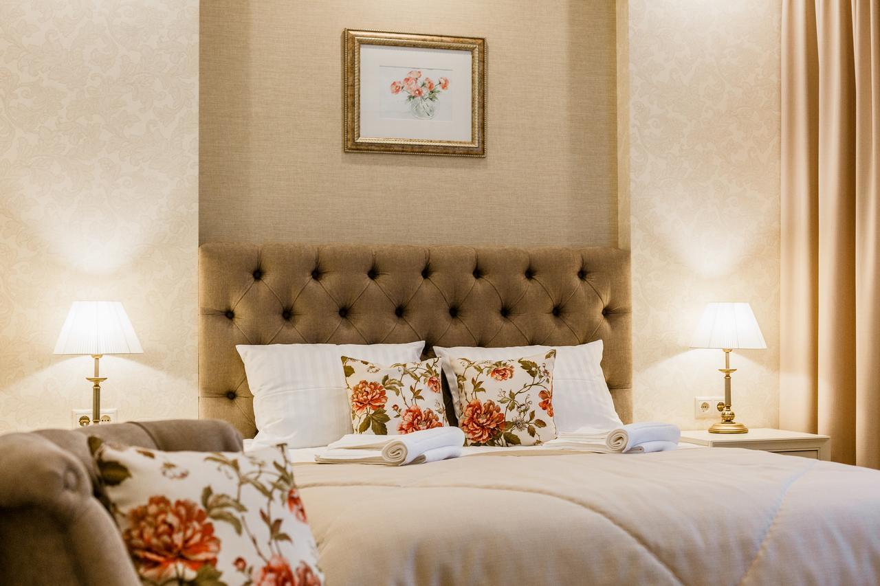 טרוסקבץ Galant Hotel מראה חיצוני תמונה